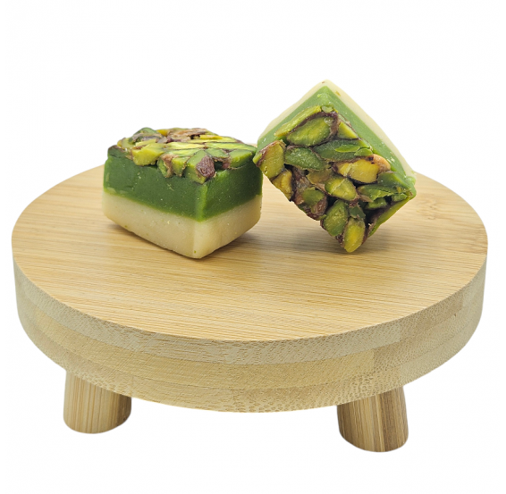 Marzipan eckig mit Pistazien